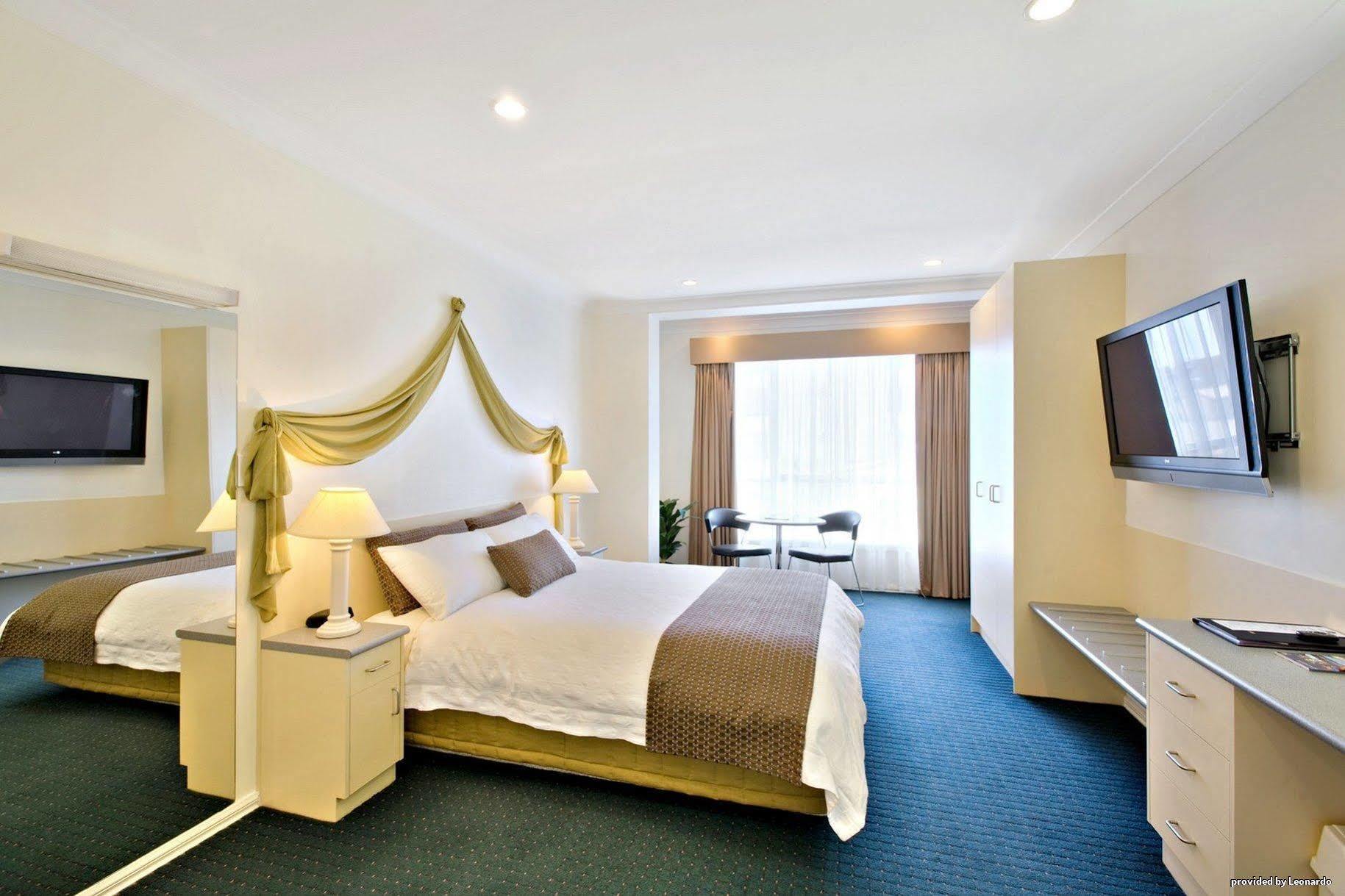 Melbourne'S Princes Park Hotel Exterior photo