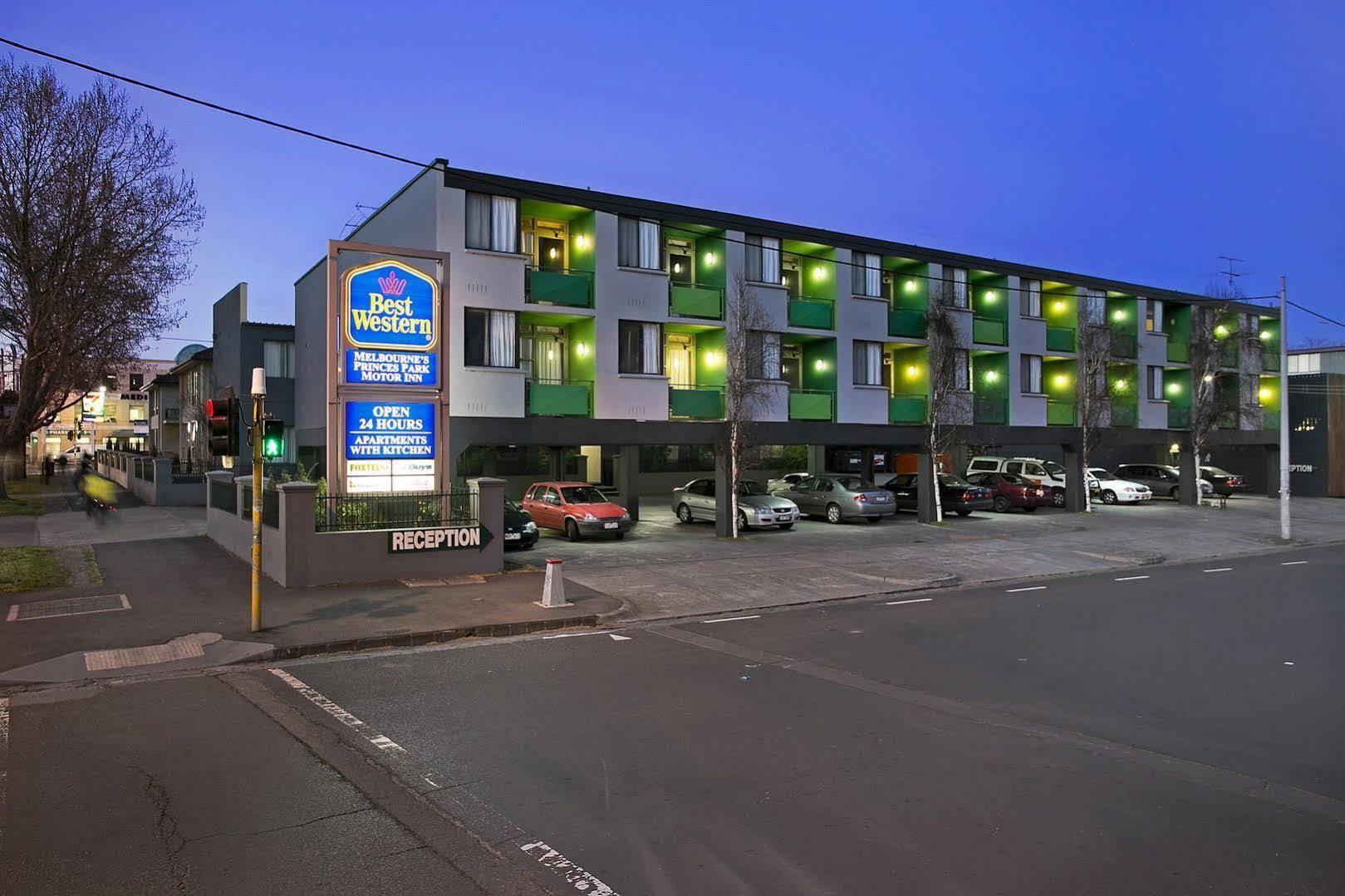 Melbourne'S Princes Park Hotel Exterior photo